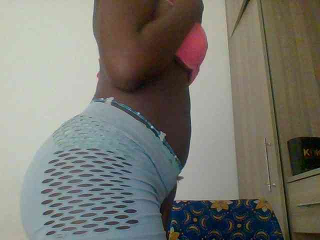Chocolateaa webcam