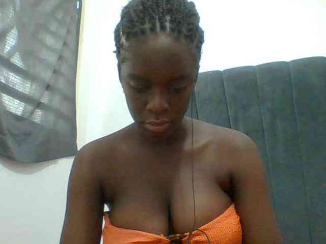 Chocolateaa webcam