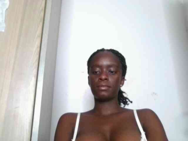 Chocolateaa webcam