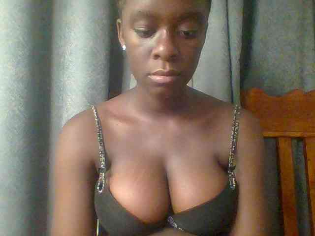 Chocolateaa webcam