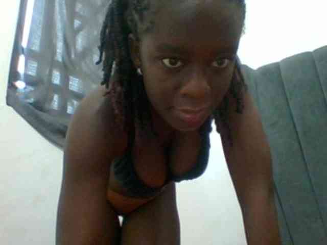 Chocolateaa webcam
