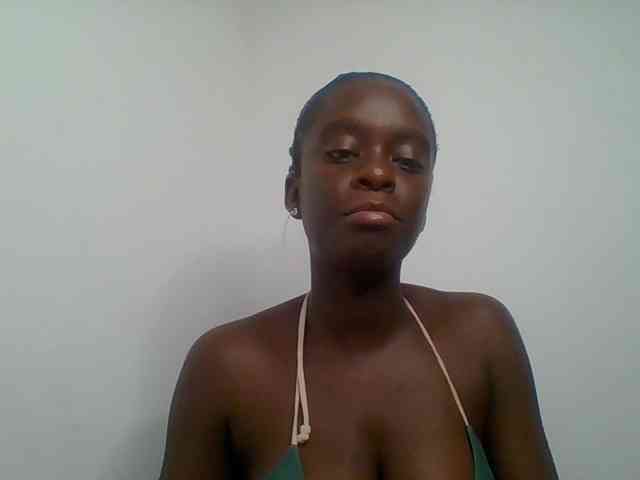 Chocolateaa webcam