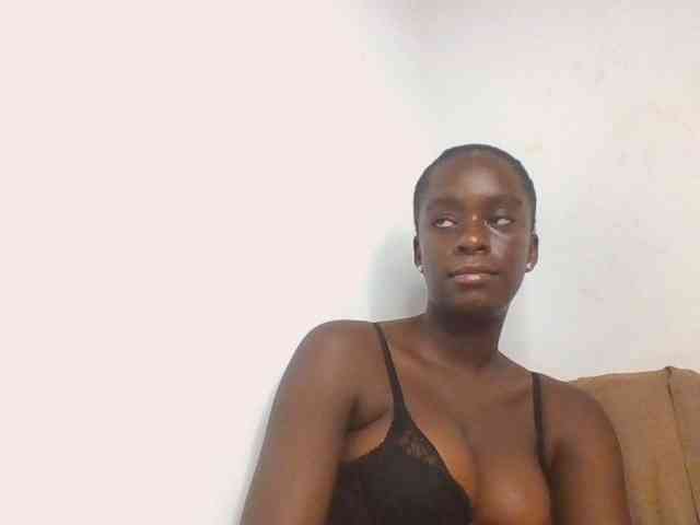Chocolateaa webcam