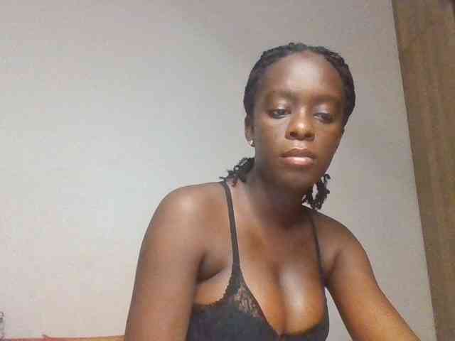 Chocolateaa webcam
