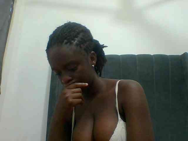 Chocolateaa webcam
