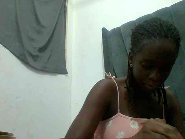 Chocolateaa webcam