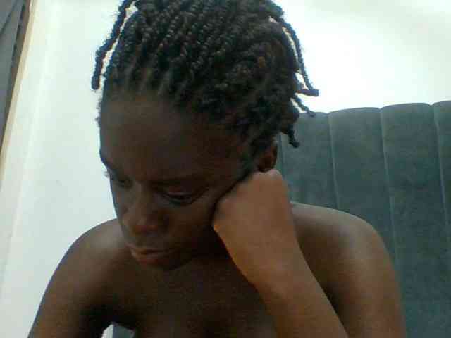 Chocolateaa webcam