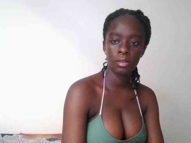 Chocolateaa webcam
