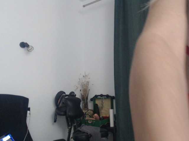 FoxyloveXXX live webcam show