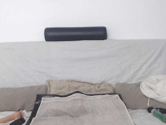 FoxyloveXXX live cam on BongaCams