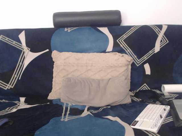 FoxyloveXXX live cam on BongaCams