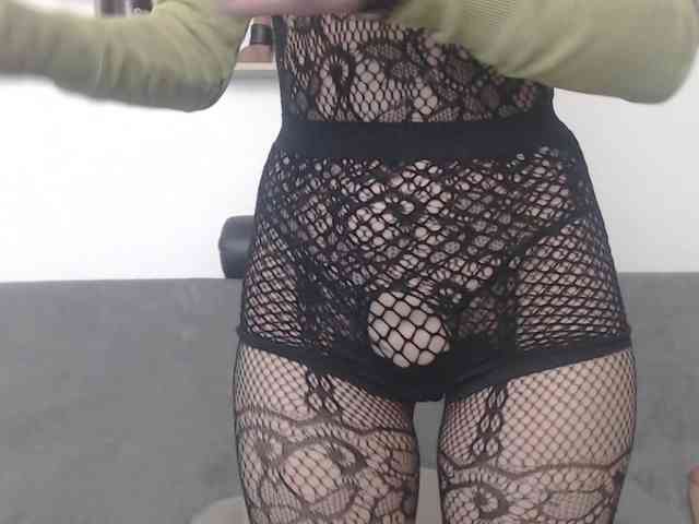 FoxyloveXXX webcam