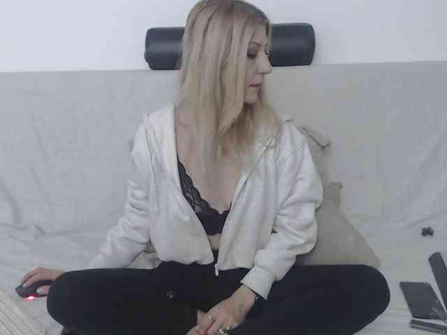 FoxyloveXXX