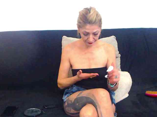 FoxyloveXXX