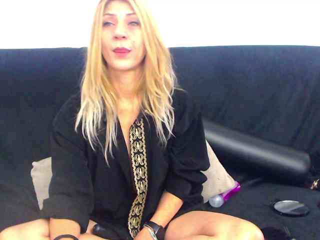 FoxyloveXXX webcam