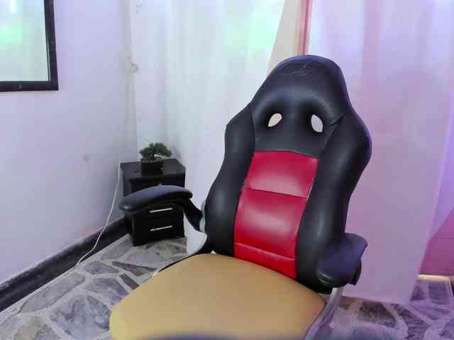 Leylanoor webcam