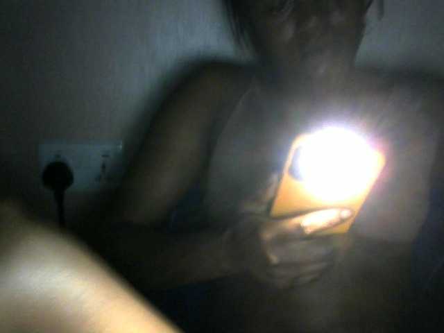 Chocoslut2233 live cam on BongaCams