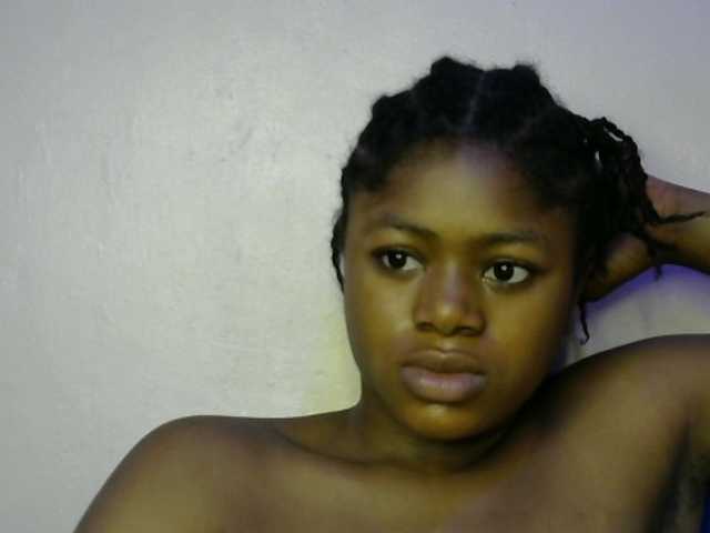 chocoslut2233 live sex