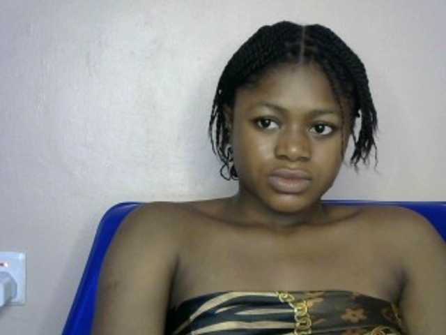 chocoslut2233 cam belle