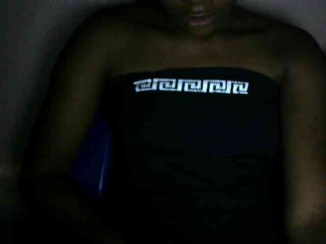 Chocoslut2233 webcam