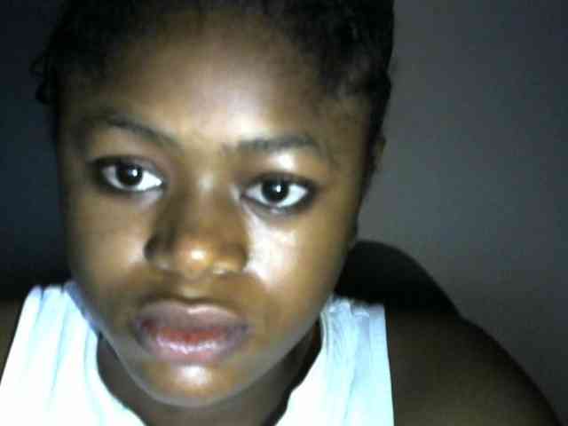 Chocoslut2233 webcam