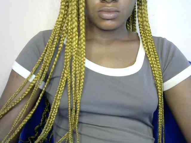 Chocoslut2233 webcam