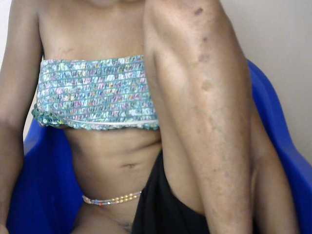 Sluttybitch1 live cam on BongaCams