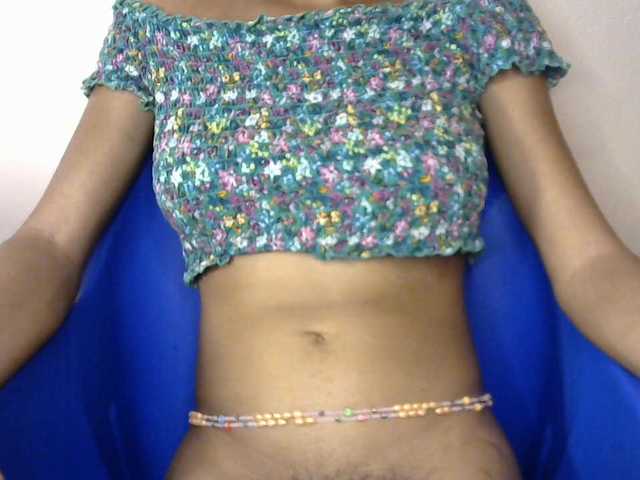 Sluttybitch1 live cam on BongaCams