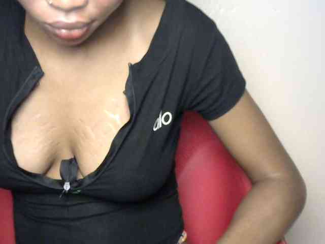 Sluttybitch1 webcam