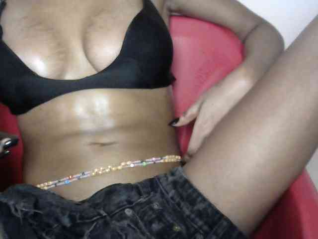 Sluttybitch1 webcam