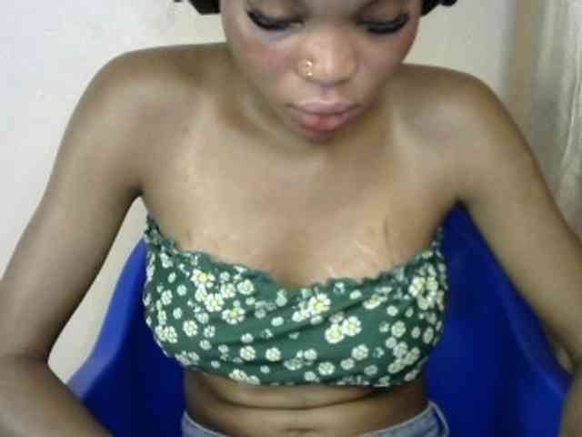 Sluttybitch1 webcam