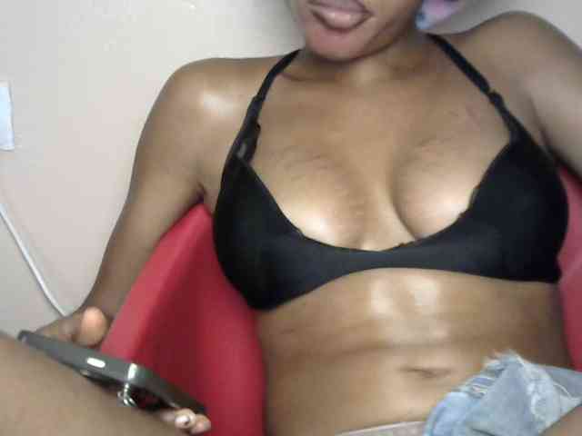 Sluttybitch1 webcam