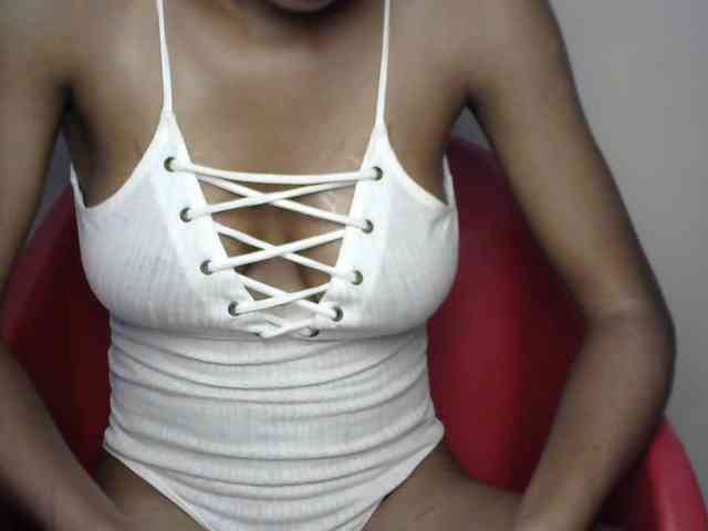 Sluttybitch1 webcam