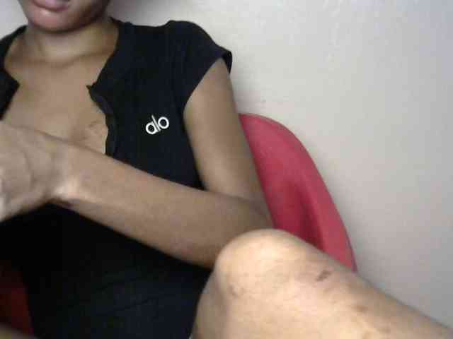 Sluttybitch1 webcam