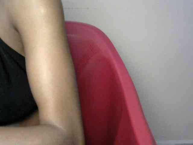 Sluttybitch1 webcam