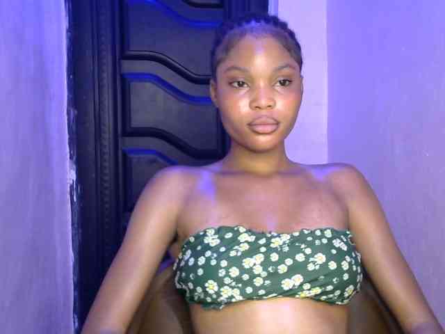 Sluttybitch1 webcam