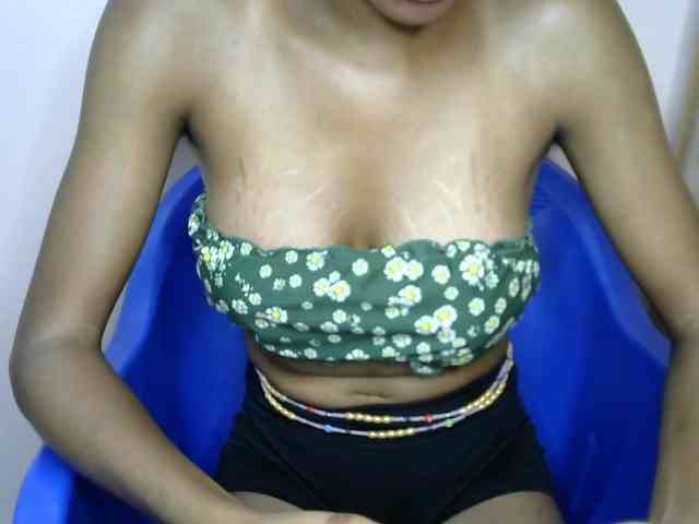 Sluttybitch1 webcam