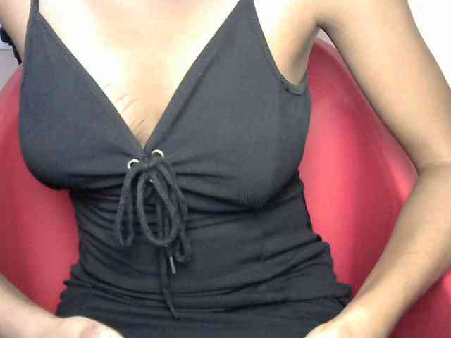 Sluttybitch1 webcam