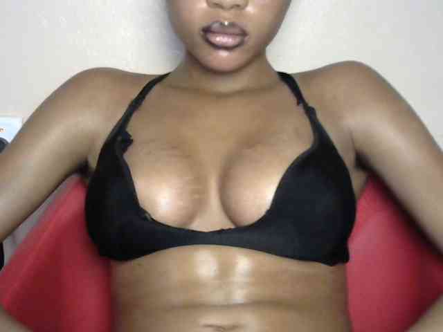 Sluttybitch1 webcam