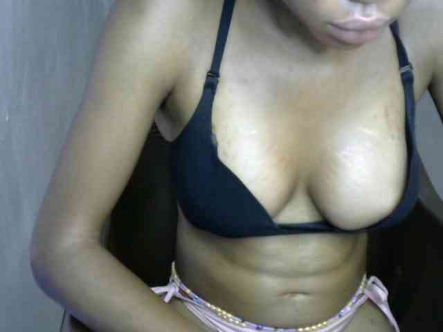 Sluttybitch1 webcam