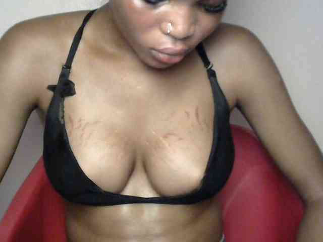 Sluttybitch1 webcam