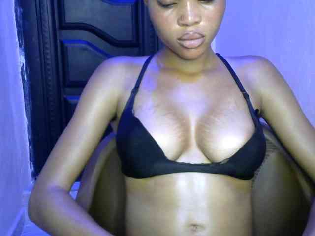 Sluttybitch1 webcam