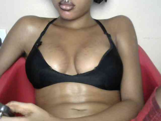 Sluttybitch1 webcam