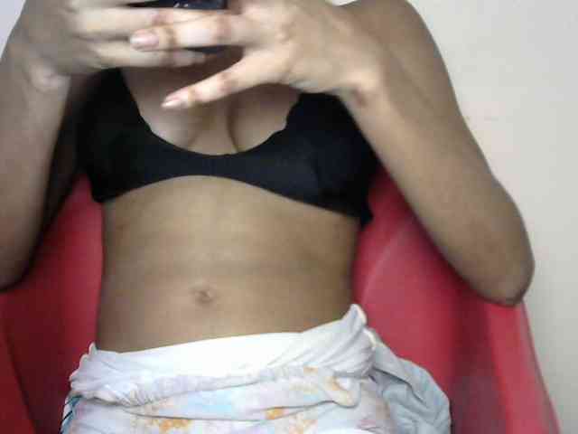 Sluttybitch1 webcam