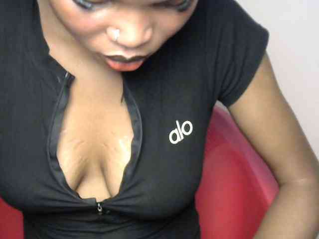 Sluttybitch1 webcam