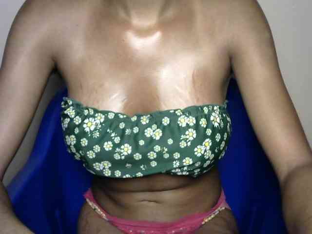 Sluttybitch1 webcam