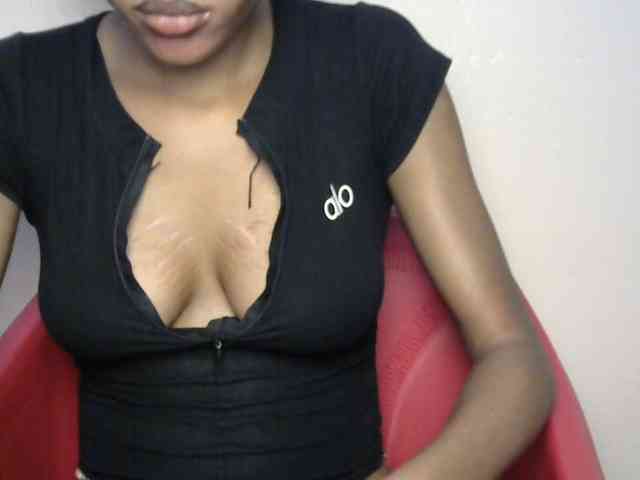 Sluttybitch1 webcam