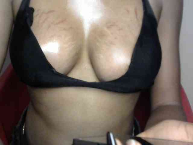 Sluttybitch1 webcam