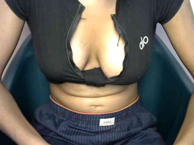 Sluttybitch1 webcam