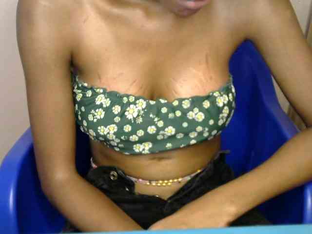 Sluttybitch1 webcam